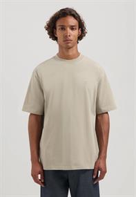 Dstrezzed 203012-aw25 T-shirts
